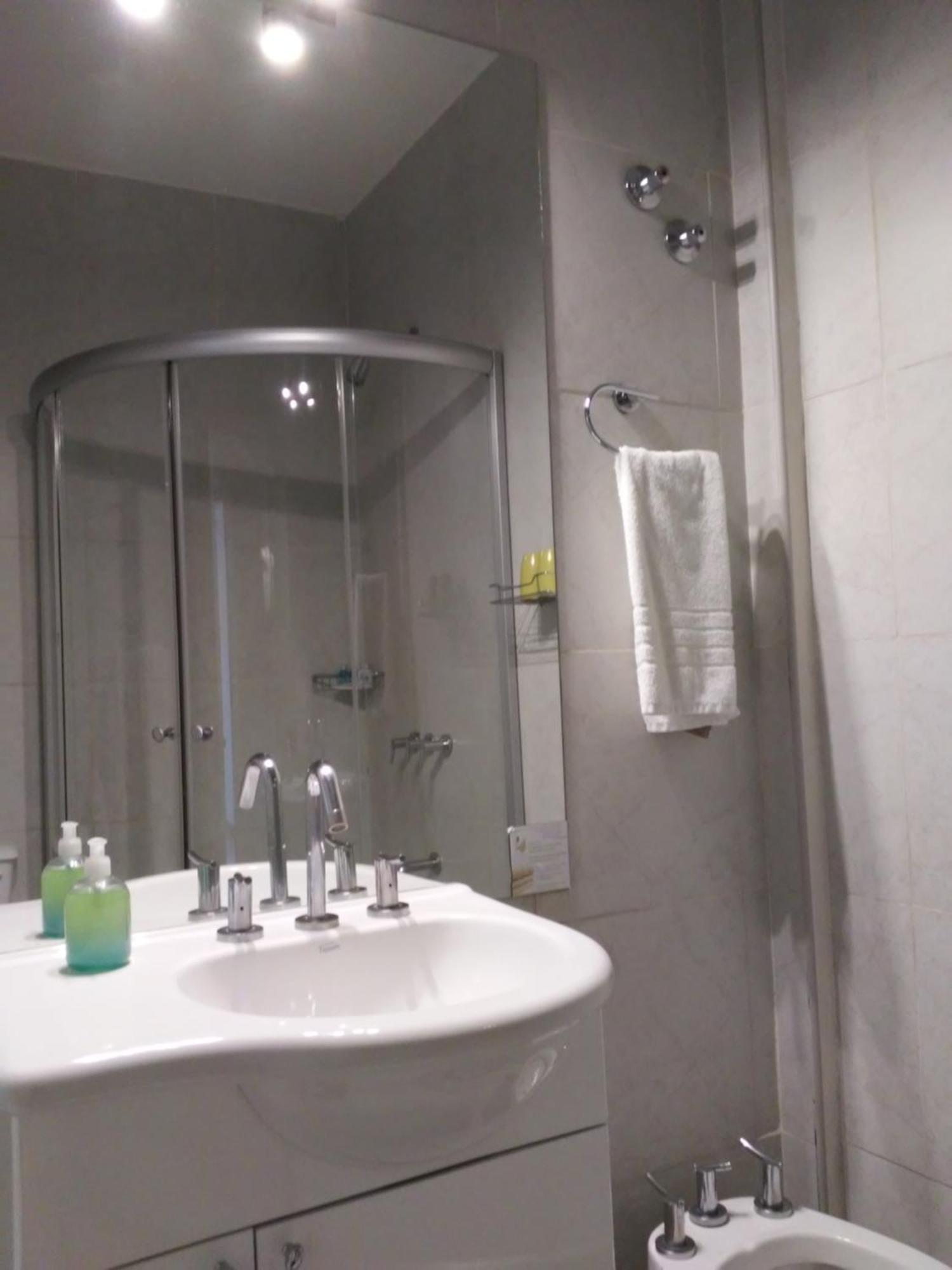 Global Hotel Centenario Extérieur photo