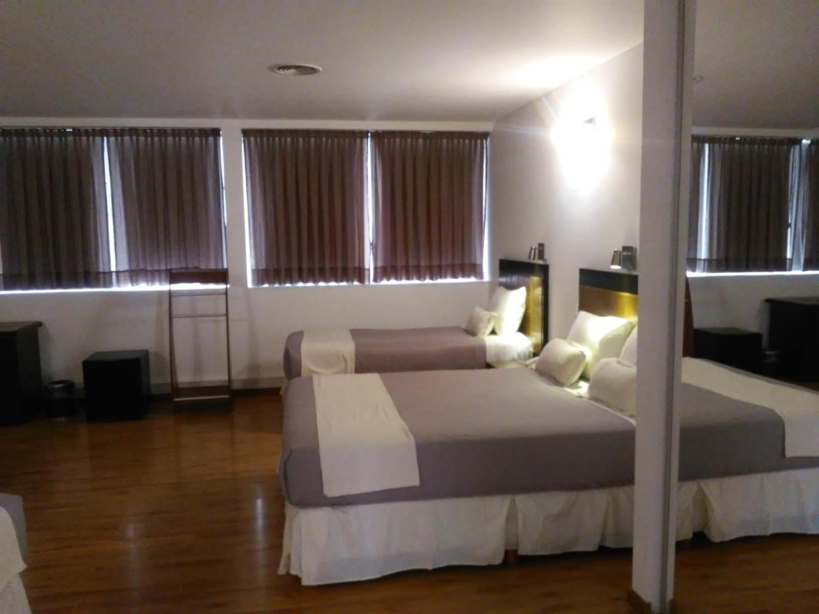 Global Hotel Centenario Extérieur photo